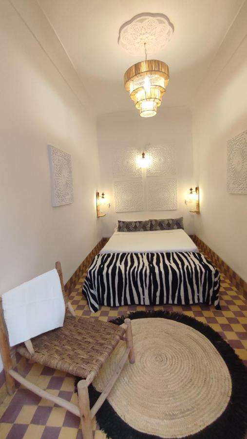 Riad Privatise 4 Personnes 2 Chambres A 2 Minutes Place Jemma El Fna Marrakesh Esterno foto