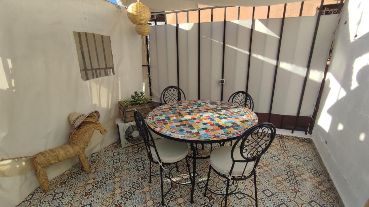 Riad Privatise 4 Personnes 2 Chambres A 2 Minutes Place Jemma El Fna Marrakesh Esterno foto