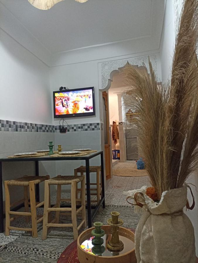 Riad Privatise 4 Personnes 2 Chambres A 2 Minutes Place Jemma El Fna Marrakesh Esterno foto